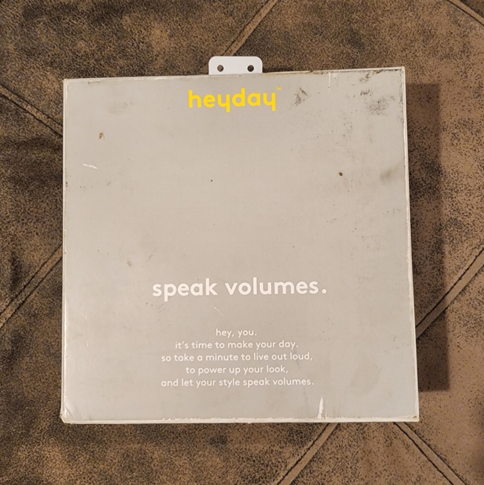 HeyDay Wireless Speaker - Picture 2 of 2